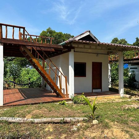 Beach House Cambodia Đảo Koh Rong Samloem Ngoại thất bức ảnh