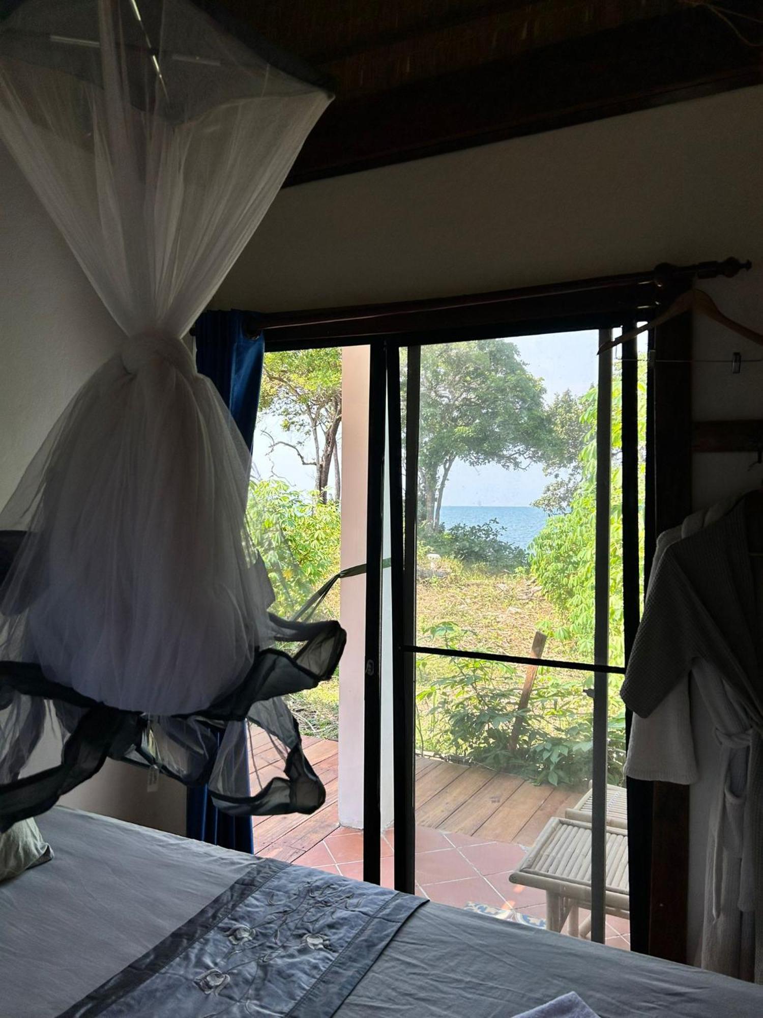 Beach House Cambodia Đảo Koh Rong Samloem Ngoại thất bức ảnh