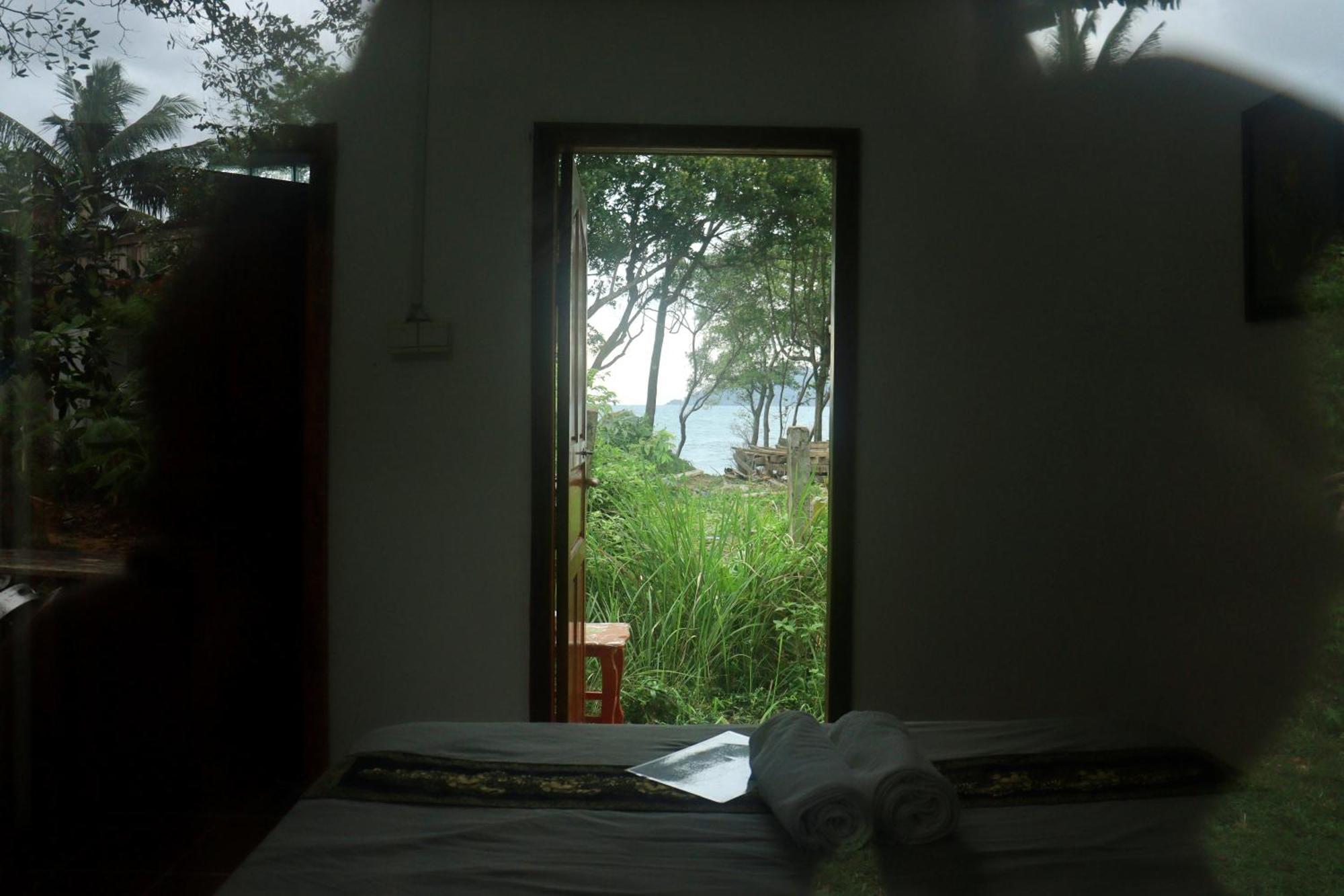 Beach House Cambodia Đảo Koh Rong Samloem Ngoại thất bức ảnh