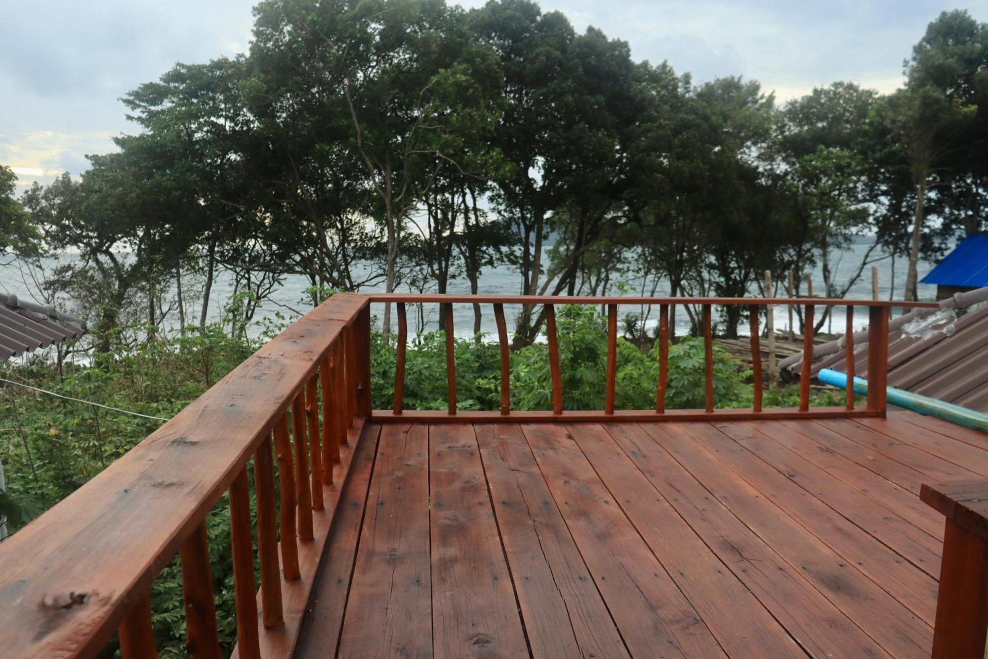 Beach House Cambodia Đảo Koh Rong Samloem Ngoại thất bức ảnh