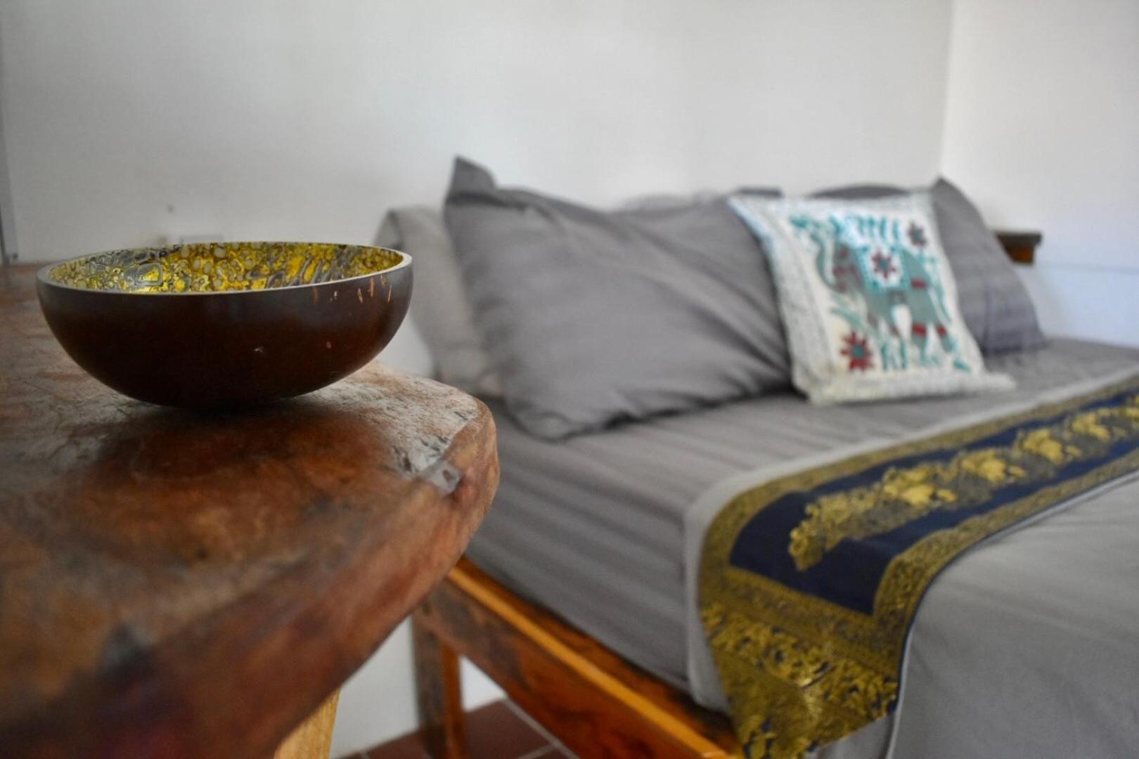 Beach House Cambodia Đảo Koh Rong Samloem Ngoại thất bức ảnh