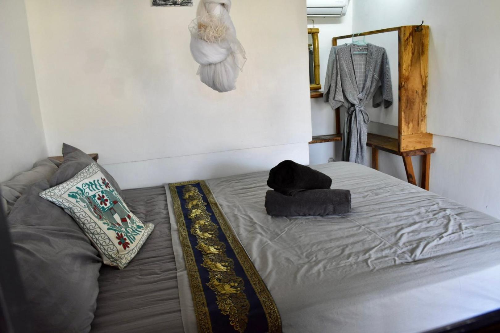 Beach House Cambodia Đảo Koh Rong Samloem Ngoại thất bức ảnh