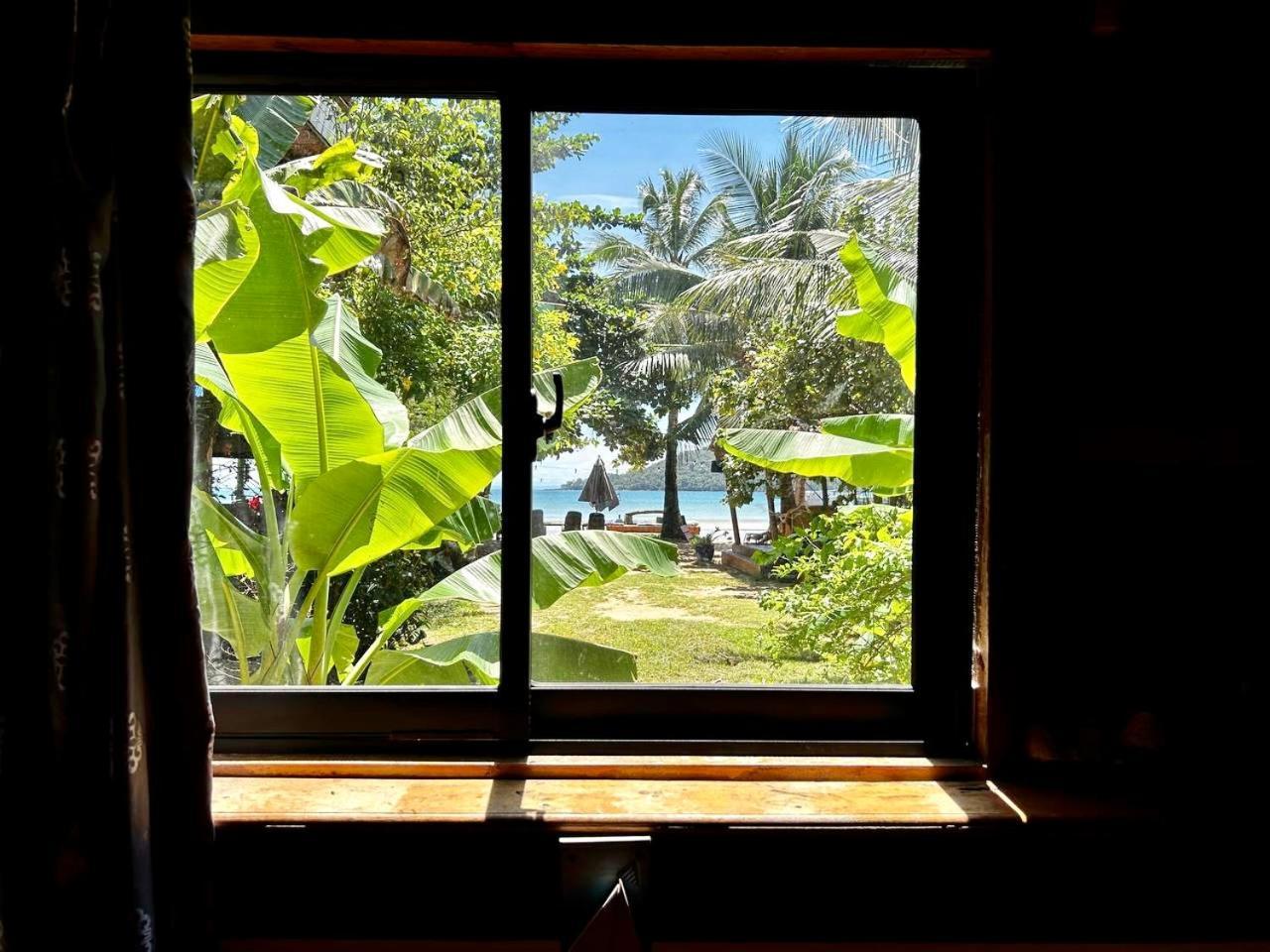Beach House Cambodia Đảo Koh Rong Samloem Ngoại thất bức ảnh