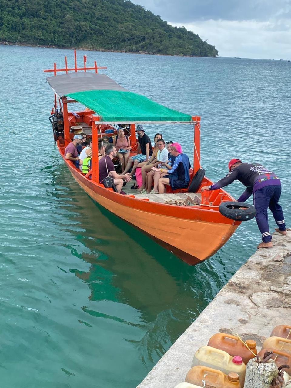 Beach House Cambodia Đảo Koh Rong Samloem Ngoại thất bức ảnh